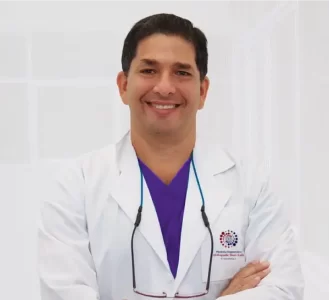 Dr. Carlos chiriboga